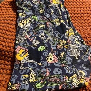 Lularoe skeleton guitar player TC2 leggings